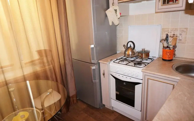 Apartment on Lensoveta 25/28
