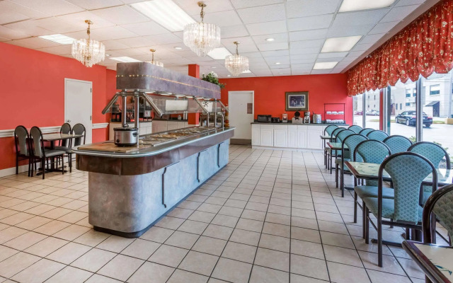 Ramada by Wyndham Roanoke