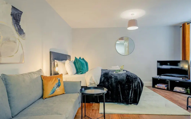 Host Stay Bridge Street Studio Apartment