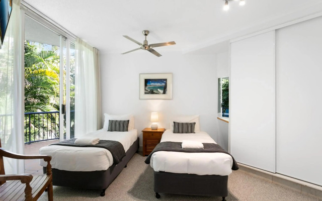 Noosa Tropicana