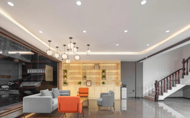 尚客优酒店(贺州高铁站店)