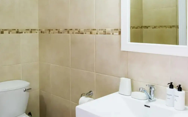 Modern Elegance Meets City Serenity at Meliora