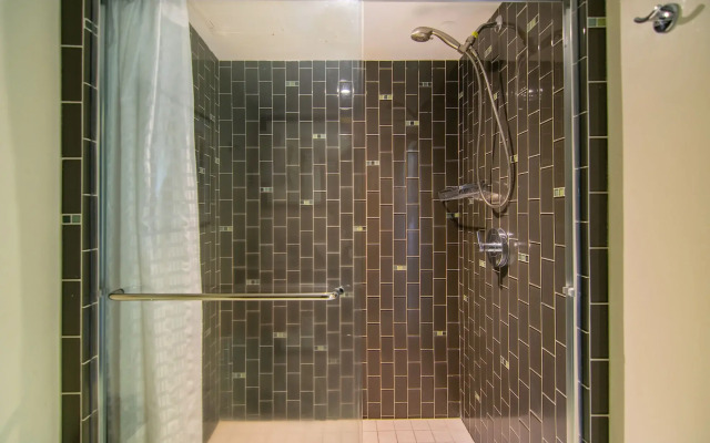 Regency on Beachwalk Waikiki by OUTRIGGER