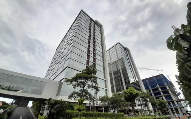 Modern Look And Homey Studio At Mataram City Apartment