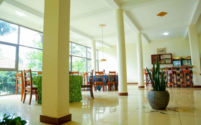 Lakefront Hotel Entebbe