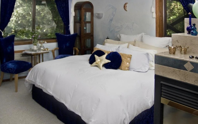 Avalon Bed and Breakfast