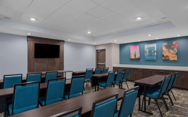 Hampton Inn Williams
