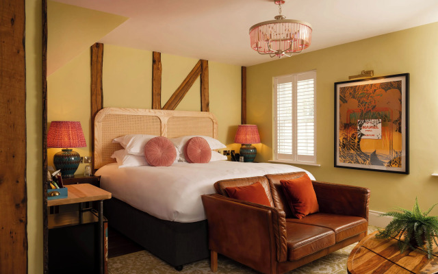 The Rabbit Hotel & Retreat