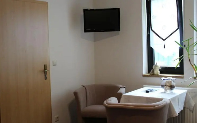 Gästehaus Zum Felsenkeller Steigerthal