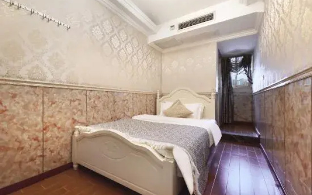 Tianzi Hotel (Zhaoxiang Platinum Times)