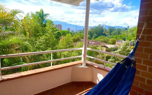 Casa con parking y terraza en sector exclusivo