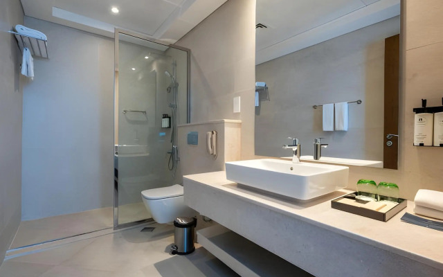Park Regis by Prince Dubai Islands Hotel