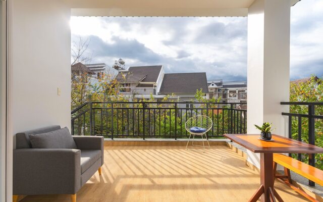 Lavini House