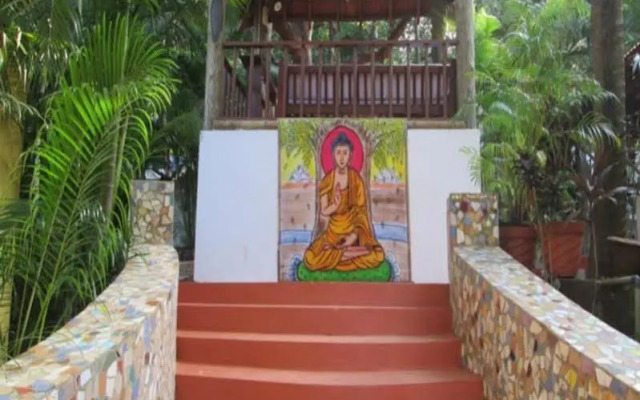 Bella Anand Resort