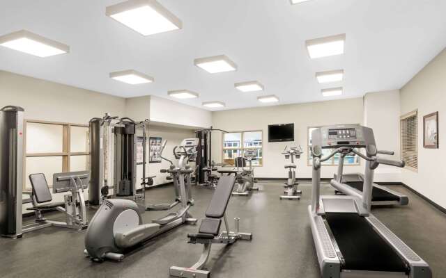 Ramada by Wyndham Olds