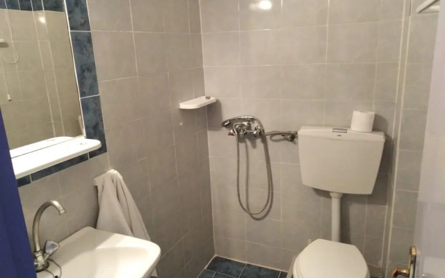 Hotel Dirki