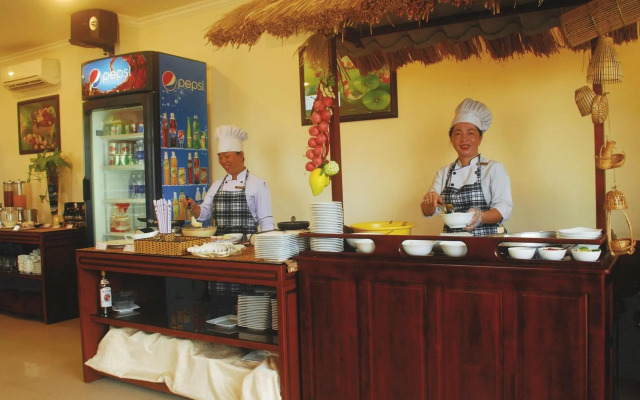 Hau Giang Hotel