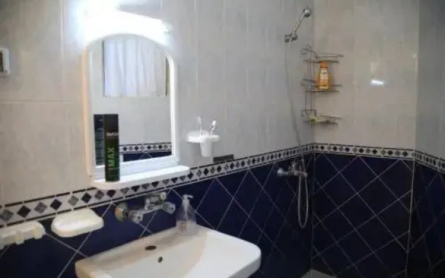 Popov Guest House
