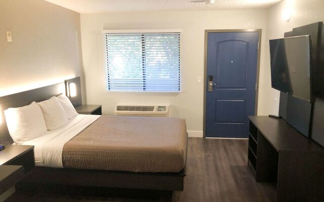 Studio 6 Sacramento, CA - Natomas & SMF Airport