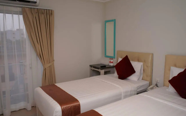 Aruuman Hotel Simpanglima Semarang
