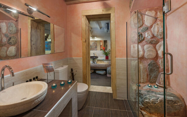 Iakovakis Suites & Spa
