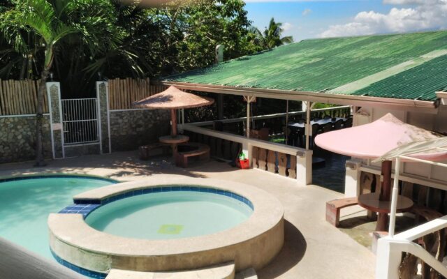 Palangan Bayview Beach Resort
