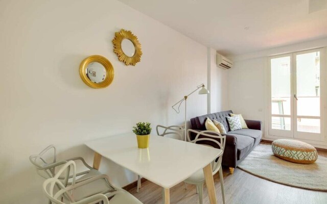 Wonderful Renovated 1 Bed With Terrace