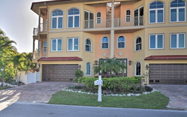 Townhome Located 200 Steps to a Locals-only Beach!