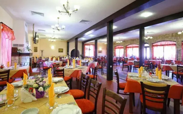 Rachev Hotel Residence