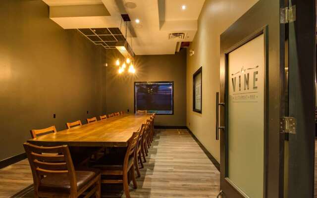 Peavine Inn And Suites High Prairie