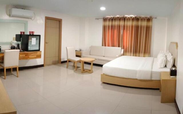Punta Clark Hotel