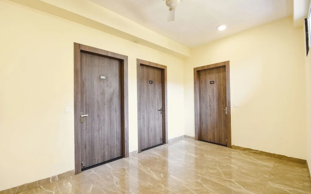 Fabhotel Alpha Stayz