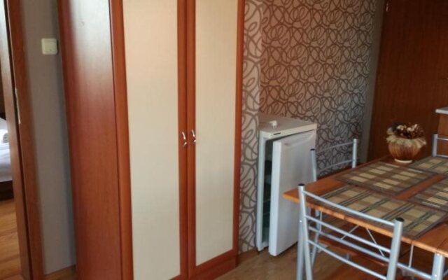 Hristovi Apartments & Studios