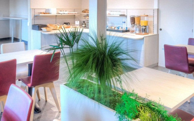 Contact Hôtel Astréa Nevers Nord et son restaurant la Nouvelle Table