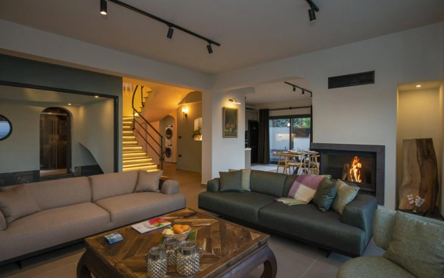 Villa Porto- 3 Bedrom Private Pool Holiday Villa