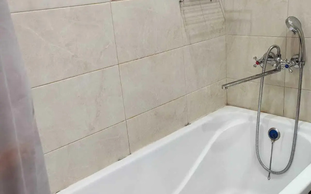 Апартаменты на улице Александра Усольцева 26