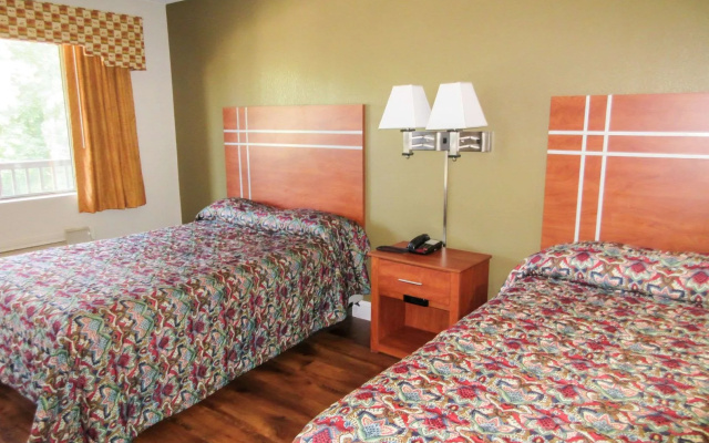 Red Roof Inn & Suites Swansea