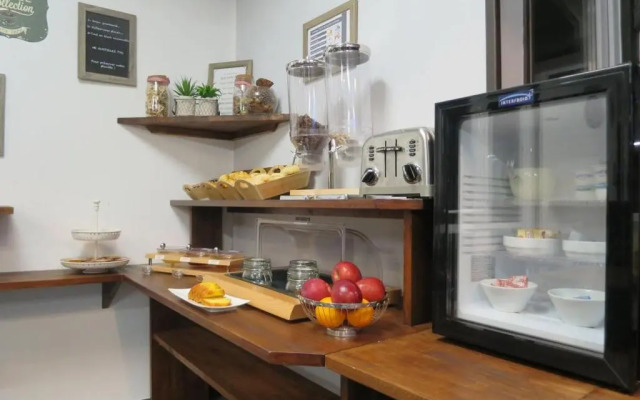 Hôtel Wood Inn Bordeaux Aeroport