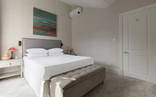 Callcott Street IV by Onefinestay