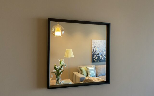 WelHome - Evergreen Apartment Amidst Vibrant JVC With Pool