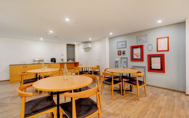 OYO Townhouse 219, Sector 49, Gurgaon