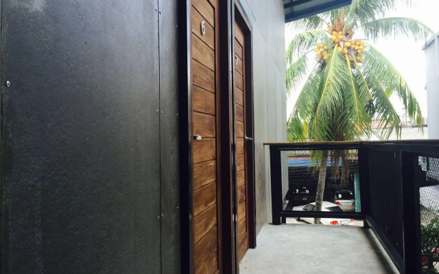 Nokhook House Trang - Hostel