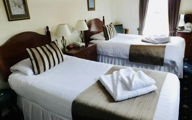 The Rusland Pool Hotel