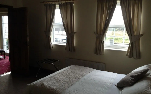 Deerpark Manor Bed & Breakfast
