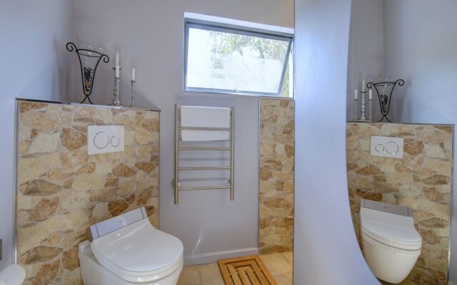Amour Guest House