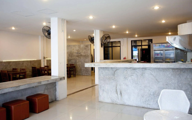 iCheck inn Chill Patong