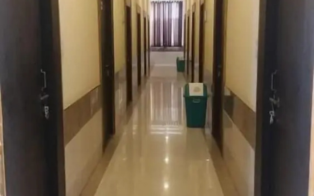 Hotel Gokul inn