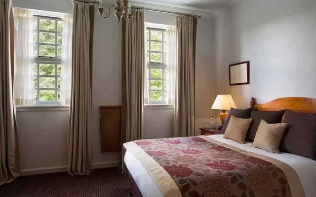 Brandshatch Place Hotel & Spa