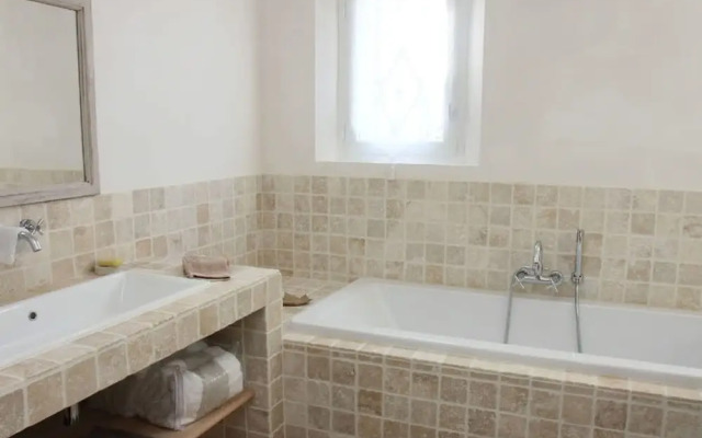 Bastide de Charme Private Pool in Heart of Luberon