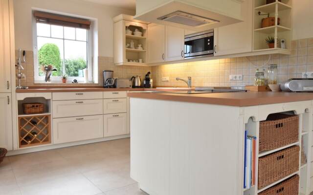 Cozy Holiday Home in Rakow near Beach